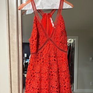 Short lace dress
